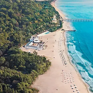Primoretz Grand & Hotel